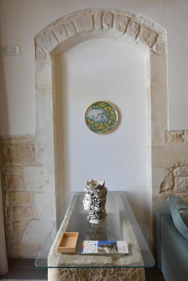 Sicilia Bedda House Bed & Breakfast Scicli Exterior photo
